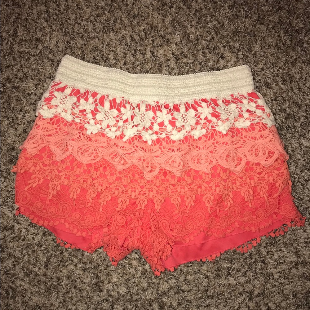 B-25 NWT Layered lace shorts